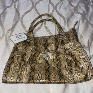 Faux Snakeskin Purse with Gold Accents💛